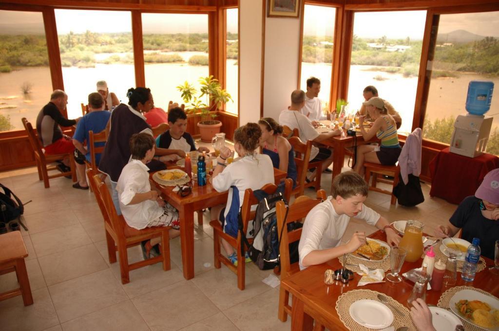 Hotel La Laguna Galapagos Puerto Villamil Bagian luar foto