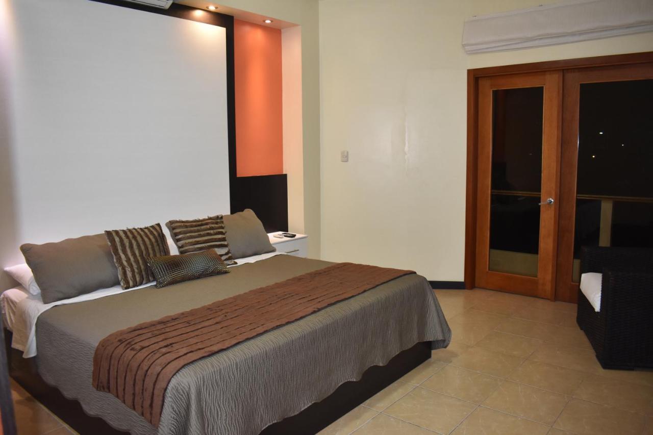 Hotel La Laguna Galapagos Puerto Villamil Bagian luar foto